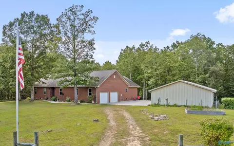 443 Tatum Gulf Holw, Menlo, GA 30731