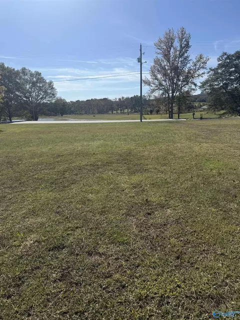 761 Sardis Dr, Sardis City, AL 35956