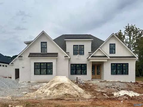 107 Mill Springs Ln, Huntsville, AL 35811