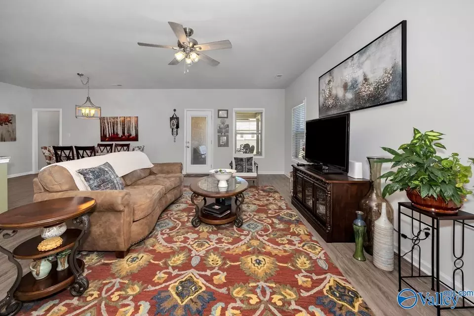 Living - 243 Iron Cir, Meridianville, AL 35759 photo 2 of 3