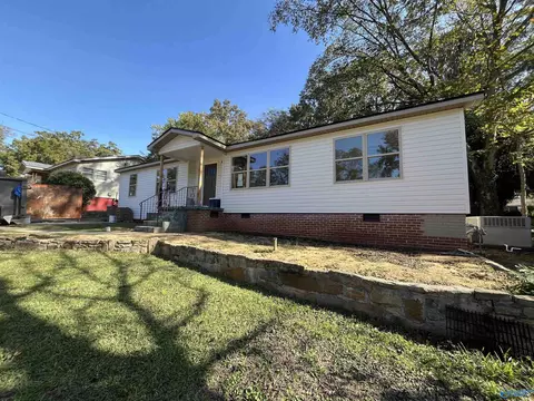 1921 Lookout St, Gadsden, AL 35904