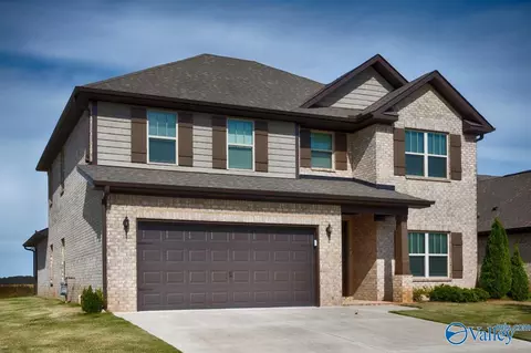 251 Holt St, Meridianville, AL 35759