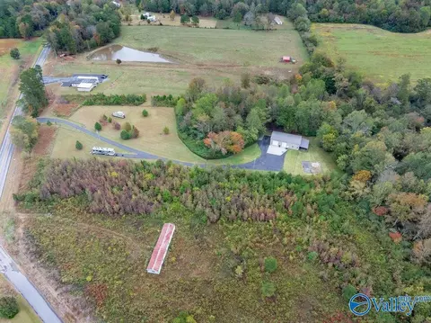 7596 Alabama Highway 71, Dutton, AL 35744 photo 2