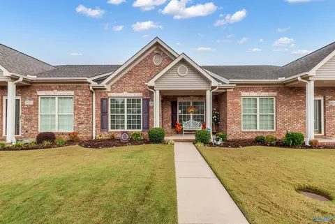 2608 Brompton Ln, Decatur, AL 35603