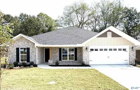 109 Vickery Ct, Huntsville, AL 35810