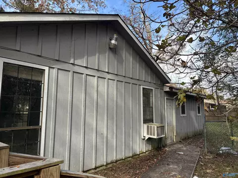 Exterior - 1383 Lasseter Rd, Southside, AL 35907 photo 4 of 7