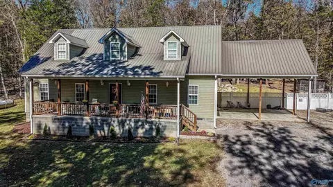 16735 County Road 8, Woodville, AL 35776