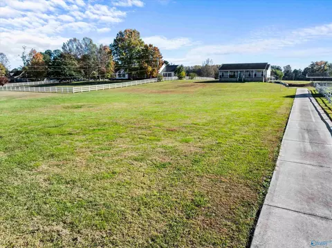 28140 Mitchell Loop, Ardmore, AL 35739 photo 2