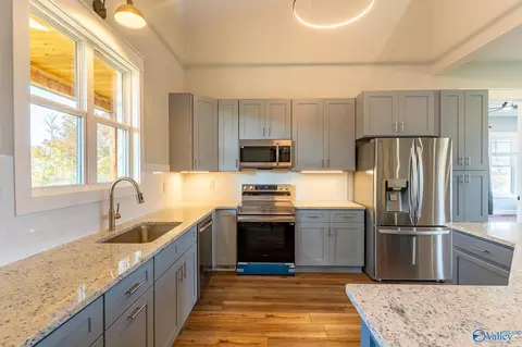Kitchen - 97 Noahs Rd, Jasper, AL 35503 photo 1 of 3