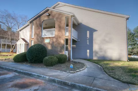 6644 Willow Pointe Dr # -A, Huntsville, AL 35806
