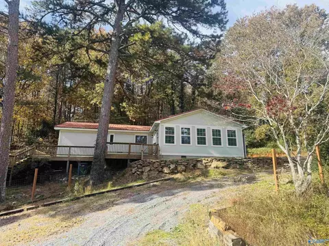 1644 Baker Mountain Rd, Grant, AL 35747