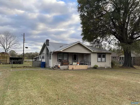 Exterior - 138 Azalea St, Steele, AL 35987 photo 1 of 4