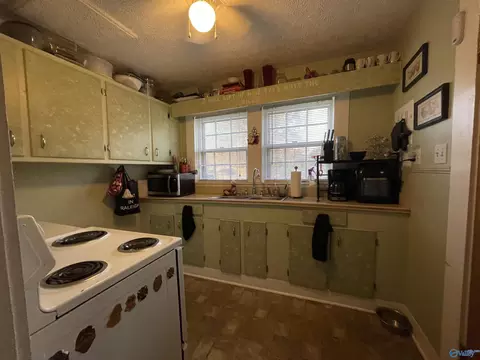 Kitchen - 138 Azalea St, Steele, AL 35987 photo 1 of 1
