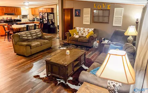 2157 County Road 369, Trinity, AL 35673 photo 2