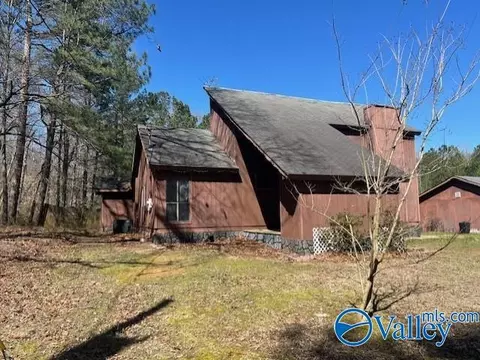 Exterior - 3107 County Road 217, Trinity, AL 35673 photo 2 of 4