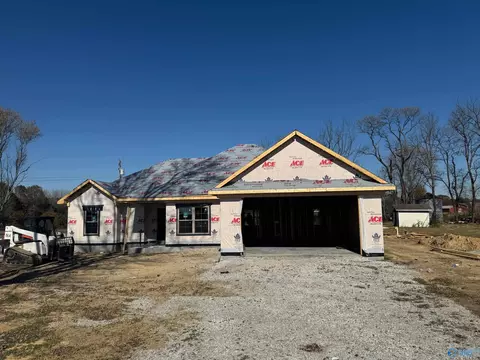 8055 State Line Rd, Taft, TN 38488