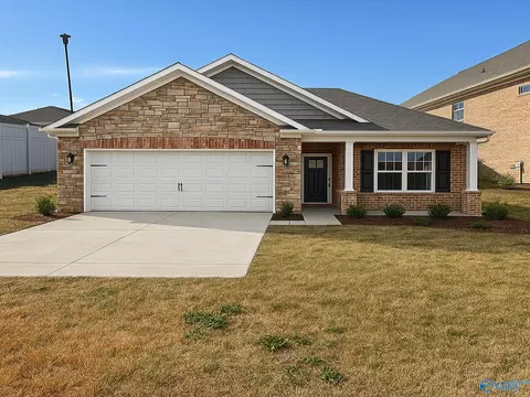 2831 Hempstead Ave, Decatur, AL 35603