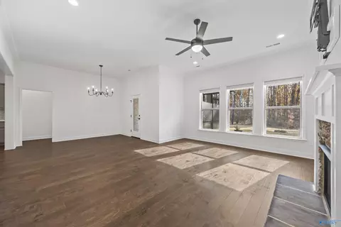 8809 SE Old Middlestown Rd, Gurley, AL 35748 photo 5