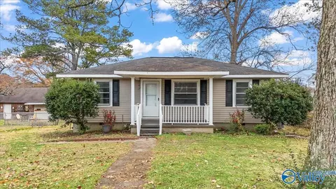 919 Snowden Cir, Boaz, AL 35957