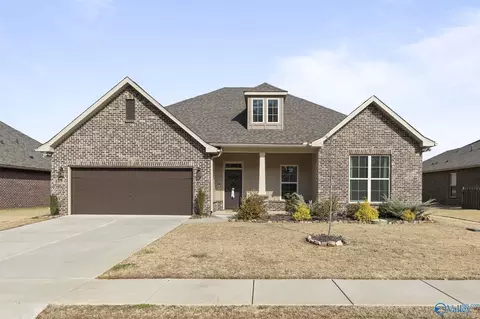 139 Midpark Dr, Meridianville, AL 35759