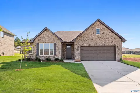 29061 Crawfish Dr, Harvest, AL 35749