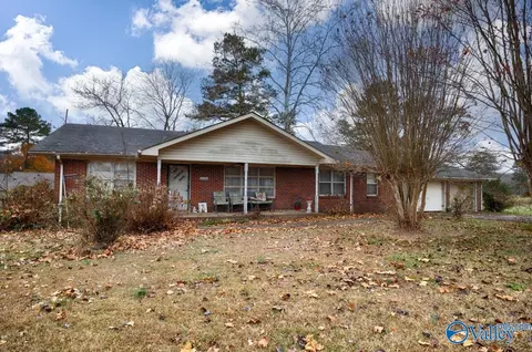 25484 Nick Davis Rd, Athens, AL 35613