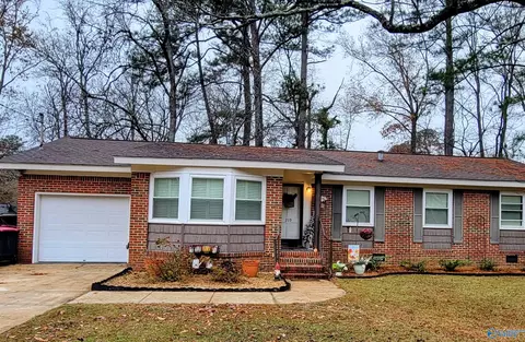 219 Cordell St, Gadsden, AL 35901