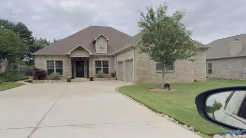 27545 Carrington Ct, Athens, AL 35613