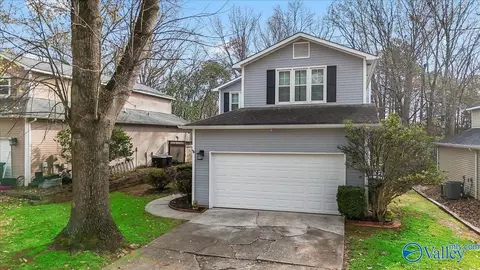 508 Carrsbrook Rd, Huntsville, AL 35803