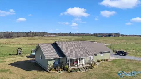 Exterior - 885 County Road 16, Dutton, AL 35744 photo 10 of 15