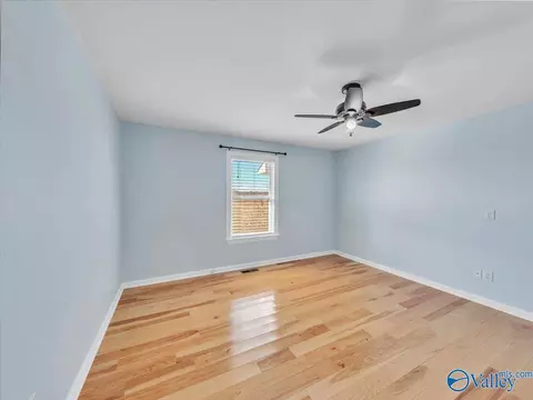 Bedroom - 885 County Road 16, Dutton, AL 35744 photo 3 of 4