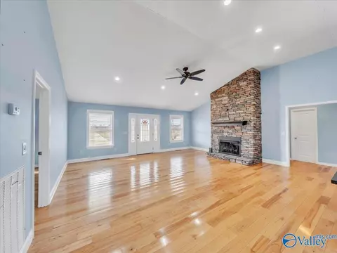 Living - 885 County Road 16, Dutton, AL 35744 photo 1 of 6