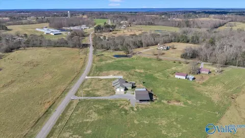 View/Area - 885 County Road 16, Dutton, AL 35744 photo 2 of 2