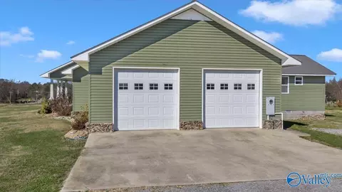 Exterior - 885 County Road 16, Dutton, AL 35744 photo 3 of 15