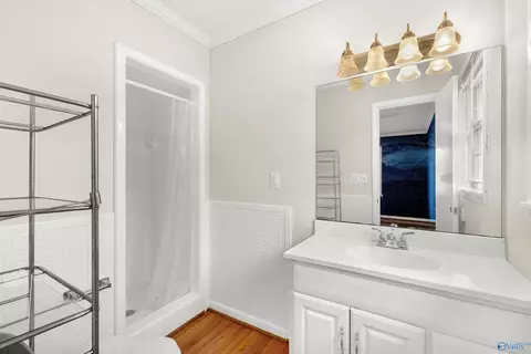 Bath - 413 Apple Ave, Albertville, AL 35950 photo 4 of 4