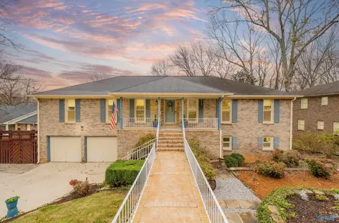 10011 Shades Rd, Huntsville, AL 35803