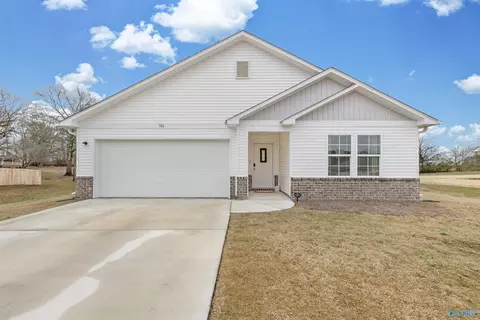 Exterior - 306 Pointer Dr, Albertville, AL 35950 photo 1 of 2