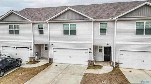 152 Maple Spring Trl, Madison, AL 35758 photo 2