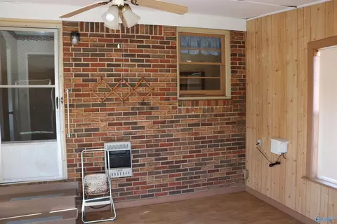 Exterior - 74 3rd Ave, Grant, AL 35747 photo 2 of 6