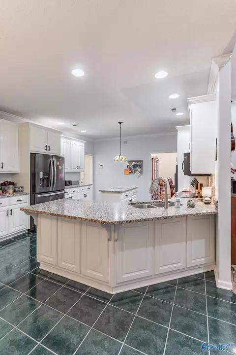 Kitchen - 173 Forest Home Dr, Trinity, AL 35673 photo 3 of 3