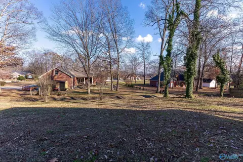 Exterior - 173 Forest Home Dr, Trinity, AL 35673 photo 14 of 14