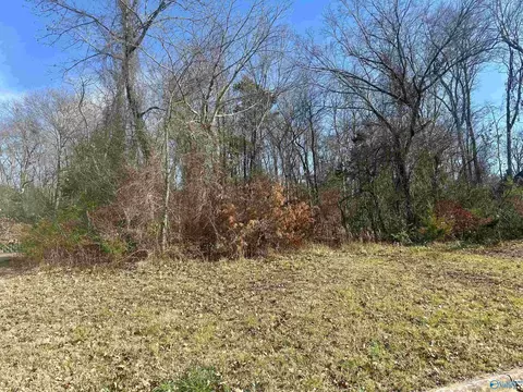 2812 Talon Cir, Huntsville, AL 35811