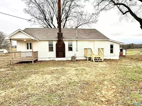 53 County Road 459, Crossville, AL 35962