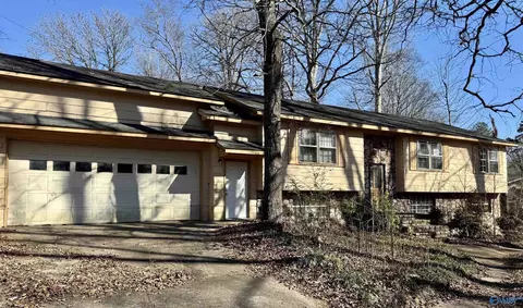 Exterior - 166 Third Ave, Grant, AL 35747 photo 3 of 3