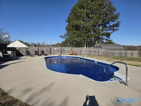Exterior - 128 County Road 496, Trinity, AL 35673 photo 2 of 11