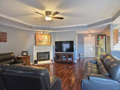 Living - 128 County Road 496, Trinity, AL 35673 photo 1 of 2