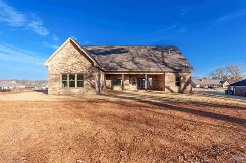 Exterior - 687 Oakview Cir, Killen, AL 35645 photo 5 of 5