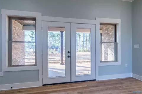 Entry Way - 687 Oakview Cir, Killen, AL 35645 photo 2 of 2