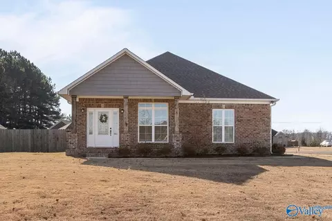 16210 Kyle Moran Dr, Athens, AL 35614