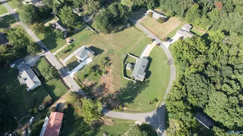 View/Area - 203 Cedar Ln, Killen, AL 35645 photo 4 of 5